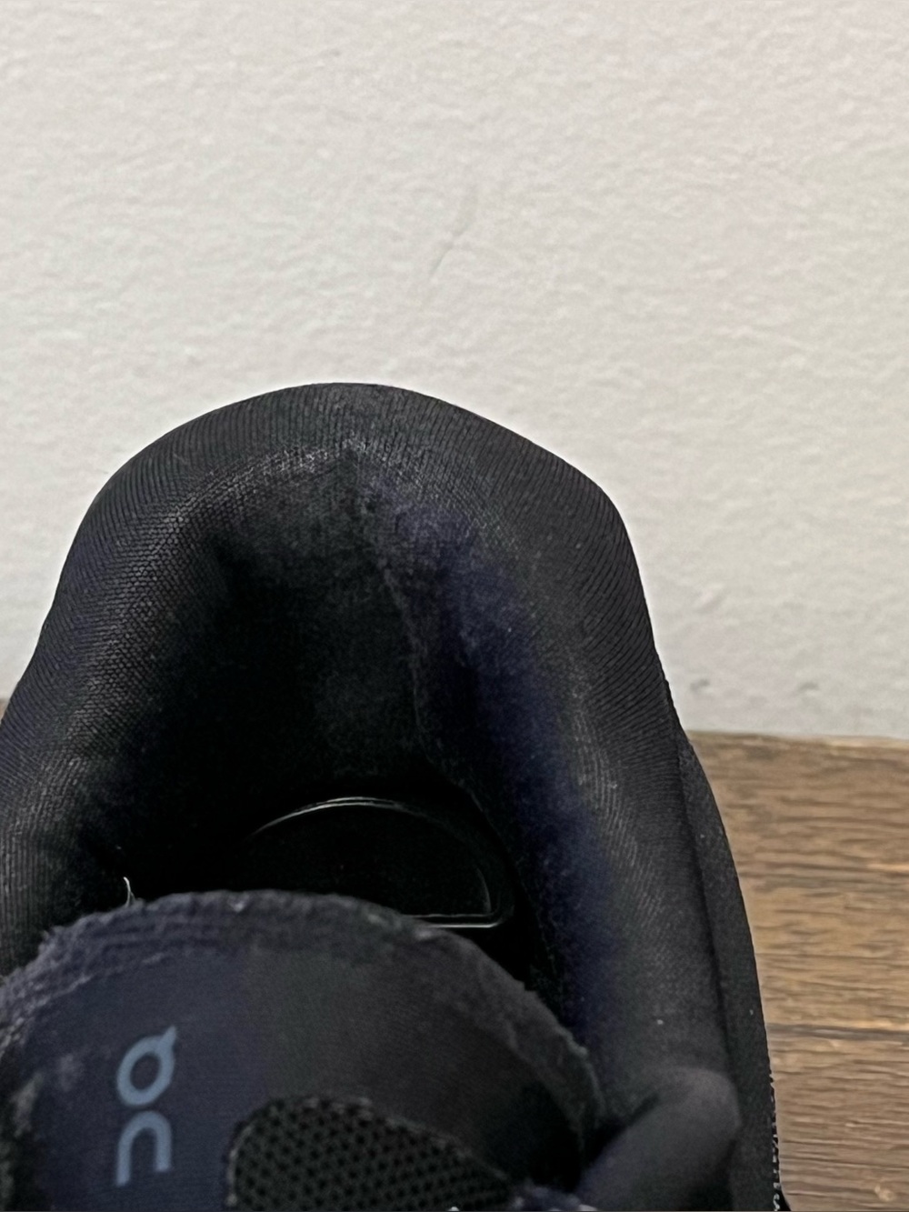 On Cloudmonster Black Sneakers Womens 9.5 - Picture 9 of 13